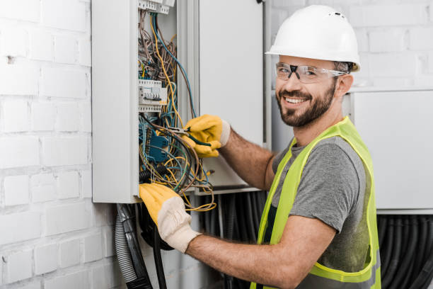 Best Circuit Breaker Repair  in Island Walk, FL